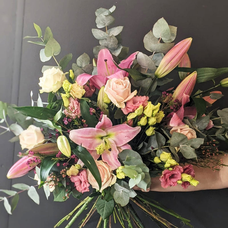 Laura bouquet of flowers