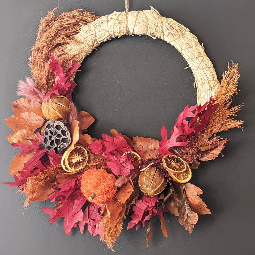 Seasonal Wreaths – Highgate Greens and Blooms